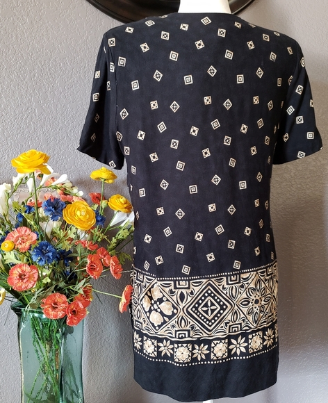 Blouse - Picture 6 of 11